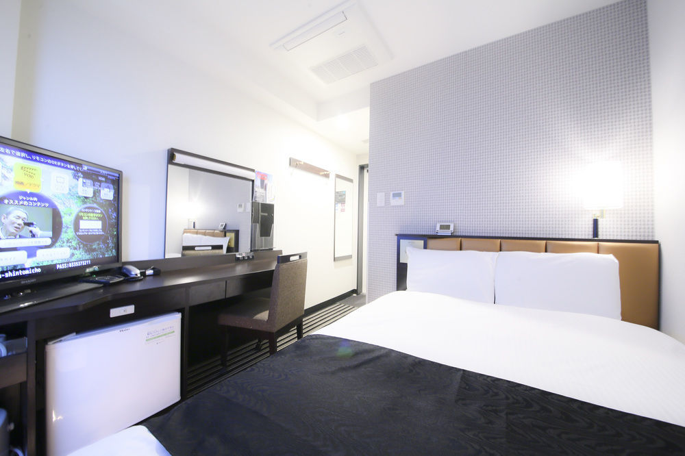 Apa Shintomicho-ekimae Hotel